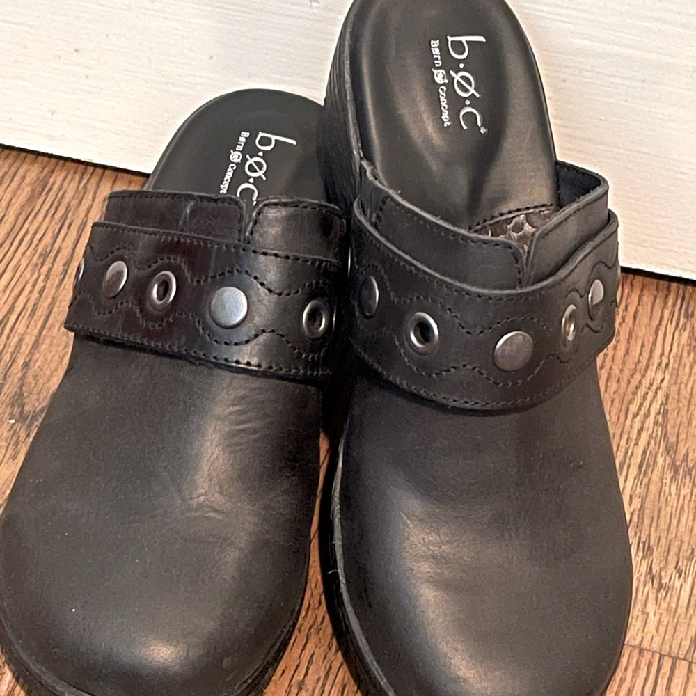 Boc Pontine  born concept black leather platform clogs